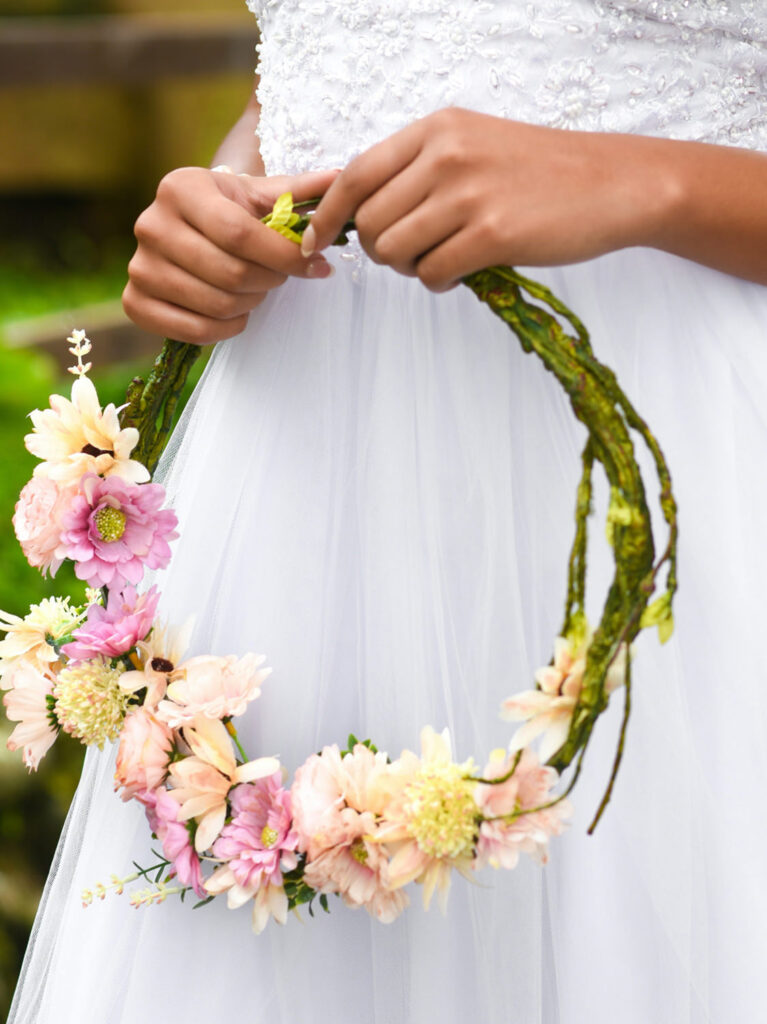 10 Must-Have Bridal Accessories for a Dreamy Greek Island Wedding