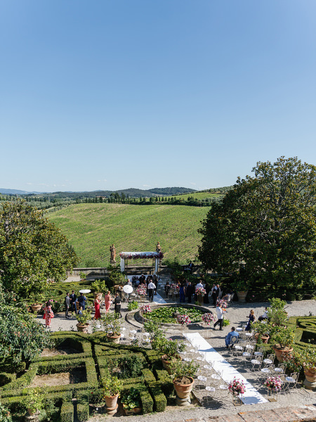 Guests arriving for ceremony at Villa Corsini a Mezzomonte, luxury Tuscany wedding in Florence.