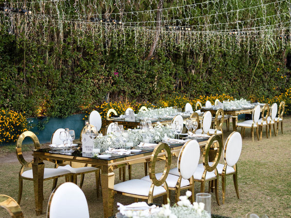 Luxury outdoor wedding dinner Greece.