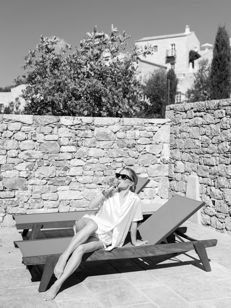 Relaxed bridal morning at Aria Estate destination wedding venue