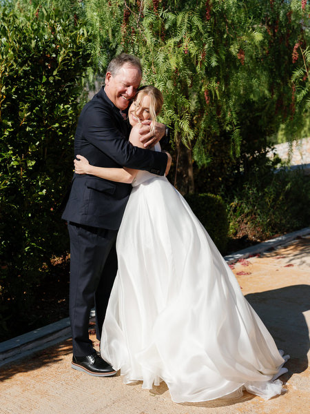 Emotional father-daughter moment at Aria Estate wedding in Greece