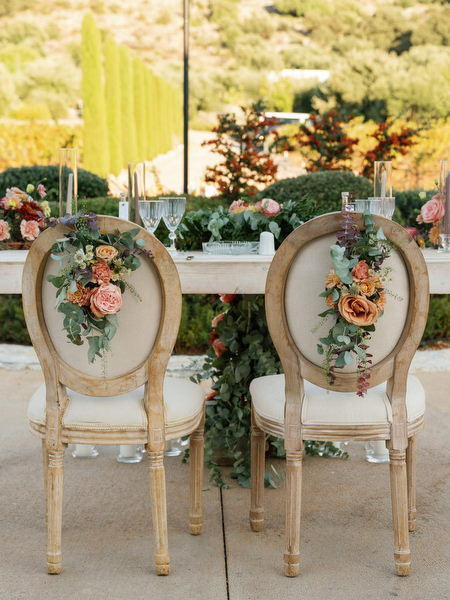 Elegant wedding table décor at Aria Estate in the Peloponnese