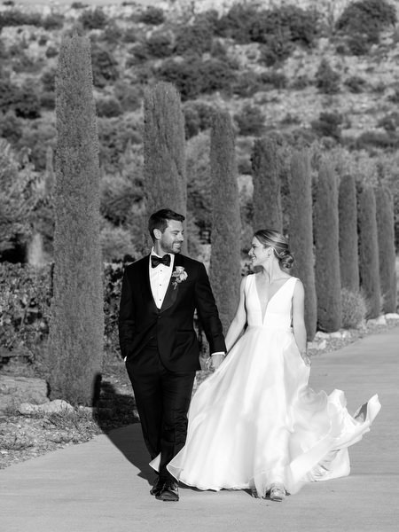Black-and-white couple portrait at Aria Estate wedding venue