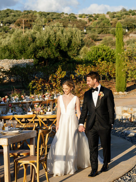Bride and groom at Aria Estate outdoor wedding reception