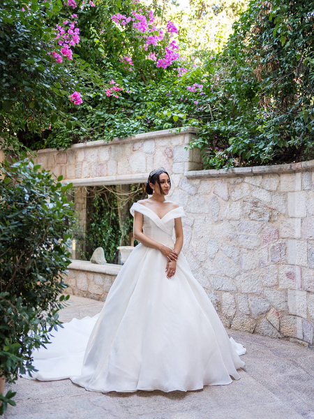 Bride portrait outdoors before symbolic wedding ceremony in Athens