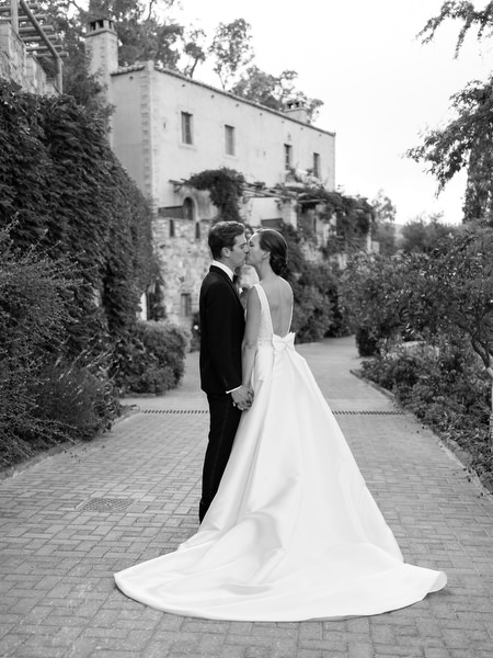 Elegant black and white wedding portrait at Kinsterna Hotel.