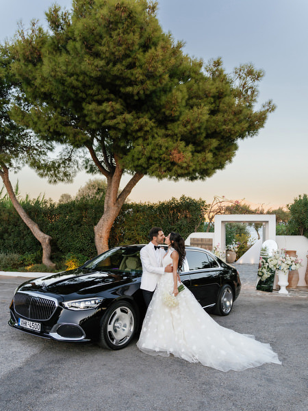 Luxury wedding arrival at The Residence at Island Athens