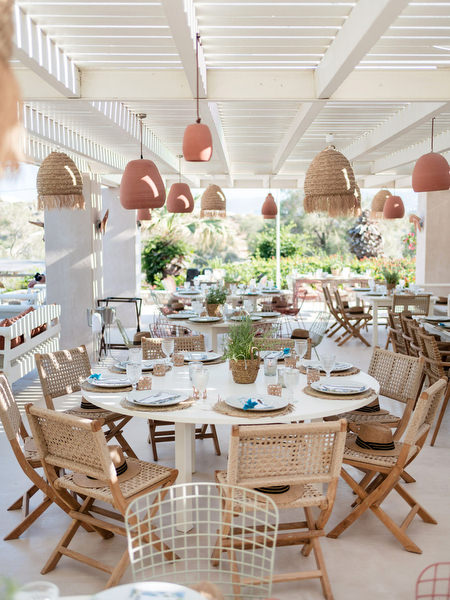 Wedding table setting with coastal decor at Paros welcome party