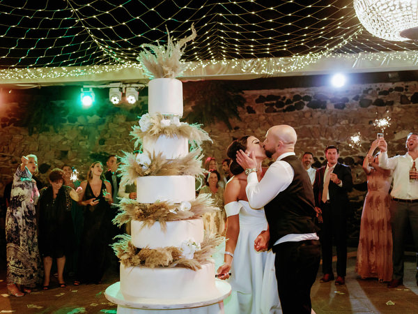 Wedding cake at Arts Factory Santorini reception.