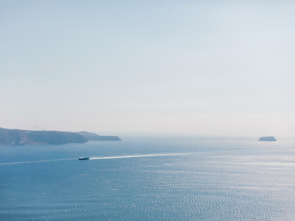 Santorini wedding venue overlooking the Aegean Sea